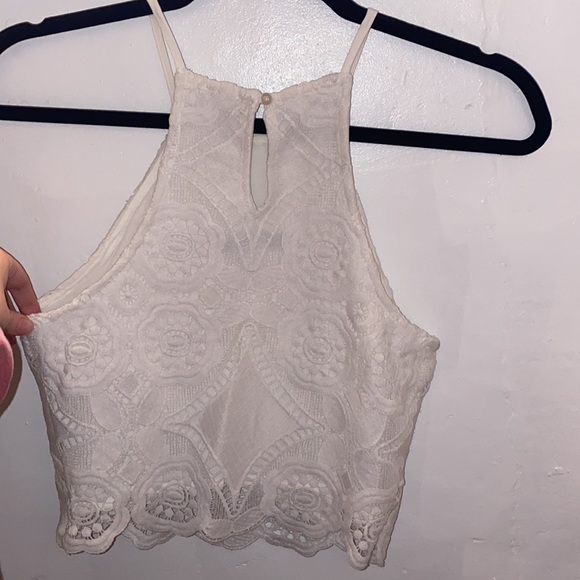 Abercrombie & Fitch top! - Picture 2 of 2